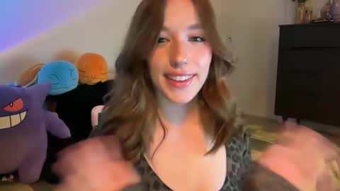 Shea  online show from 04/17/26, 10:24