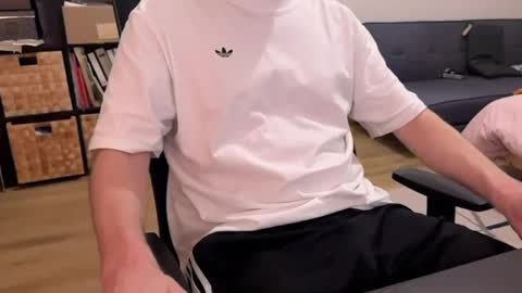 itsthat online show from 04/08/26, 02:44