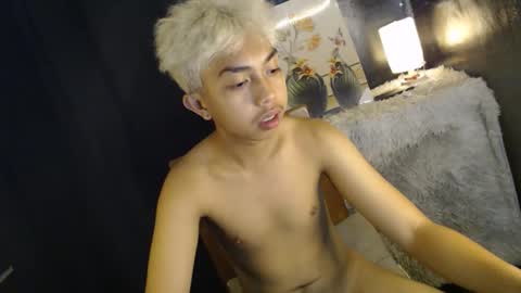 Snapshot of itsyourcummerboy_xx chatting on 05/27/26, 07:11 Kyle online show from 05/27/26, 07:11