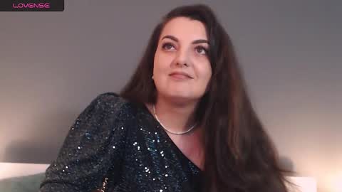 Snapshot of itsyourlady chatting on 02/05/26, 08:08 Melissa Khaan online show from 02/05/26, 08:08