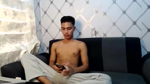 itzme_urboy online show from 04/16/26, 02:45