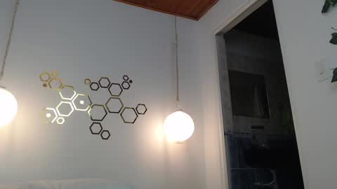 Adris online show from 02/04/25, 02:17