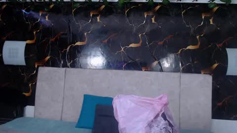 Adris online show from 04/16/26, 07:14