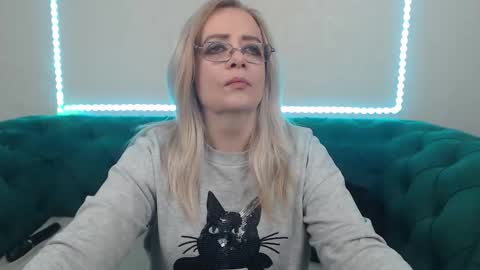 ivanacharm online show from 01/10/26, 04:47