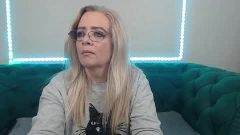 ivanacharm online show from 02/08/26, 04:38