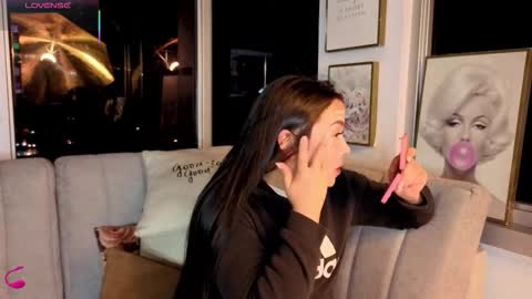 Ivanna West online show from 01/08/26, 10:06