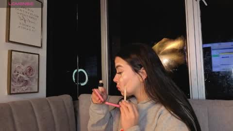 Ivanna West online show from 04/08/26, 09:53