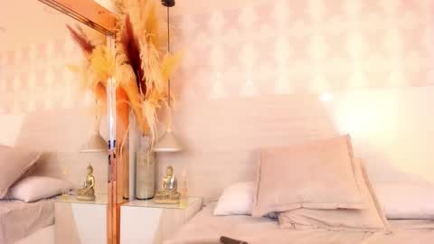 Ivannaanggel online show from 10/02/25, 01:40