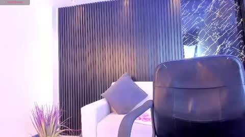 Snapshot of ivannafoxx_ chatting on 07/24/26, 11:08 ivanna online show from 07/24/26, 11:08