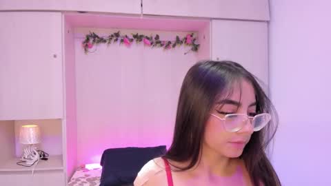 Ivy online show from 12/22/25, 04:09