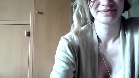 Snapshot of ivetta911 chatting on 07/20/26, 12:51 ivetta911 online show from 07/20/26, 12:51