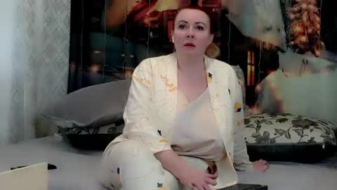 IrennaSplash online show from 01/04/25, 02:35