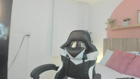 I V E T T E online show from 05/23/26, 07:29