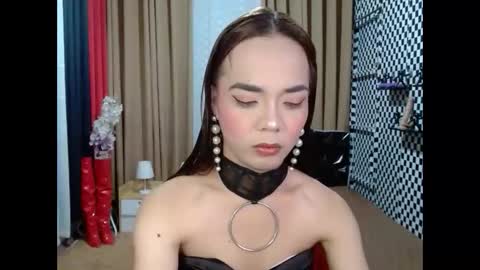 Snapshot of ivonegodwill chatting on 11/23/25, 11:15 IvoneGodWill online show from 11/23/25, 11:15