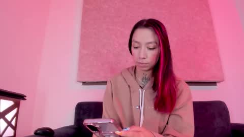 Ivonne  online show from 03/17/26, 12:19