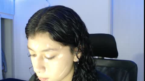 Snapshot of ivonny111 chatting on 10/21/25, 08:53 ivonny111 online show from 10/21/25, 08:53