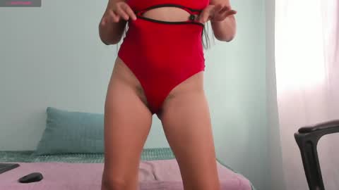 Snapshot of ivony_sexy01 chatting on 03/28/26, 06:51 Ivon online show from 03/28/26, 06:51