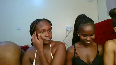 ivory_mae online show from 07/12/26, 04:25