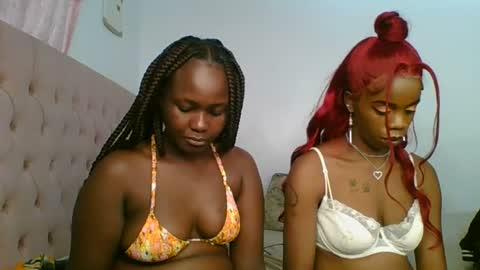 ivory_mae online show from 07/19/26, 04:27