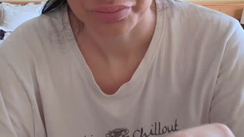 Snapshot of ivoryorchid chatting on 02/04/25, 10:32 Ivory online show from 02/04/25, 10:32