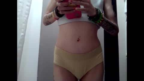 ivorytrixx online show from 01/08/26, 06:43