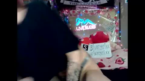 ivorytrixx online show from 05/31/26, 02:53