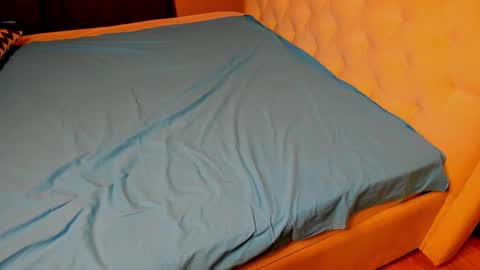 Ivy online show from 03/16/26, 08:24