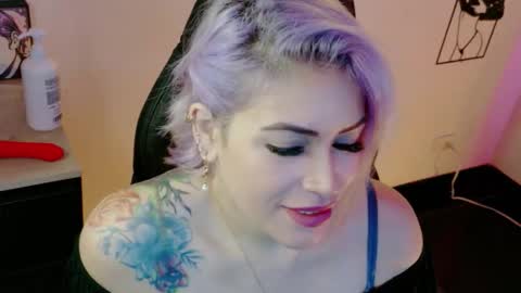 Snapshot of ivy__taylorr chatting on 02/26/26, 01:59 Diana Rojas online show from 02/26/26, 01:59