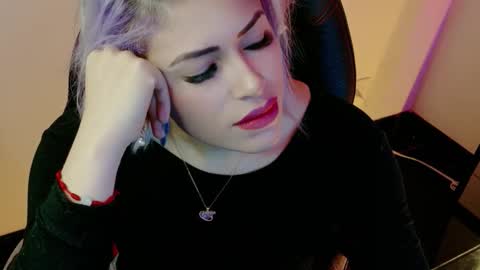 Snapshot of ivy__taylorr chatting on 02/27/26, 04:34 Diana Rojas online show from 02/27/26, 04:34