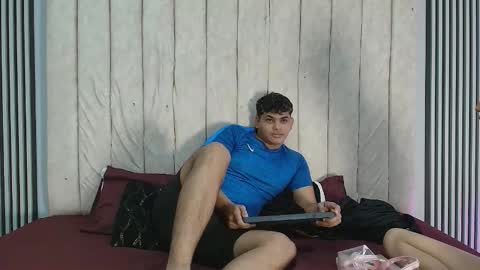 ivy_and_joseph online show from 10/04/25, 08:18