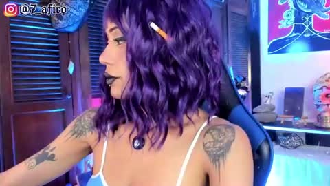 Snapshot of ivy_byte chatting on 07/27/26, 08:49 - online show from 07/27/26, 08:49