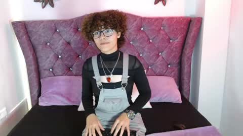 ivy_fantasy69 online show from 05/19/26, 11:22