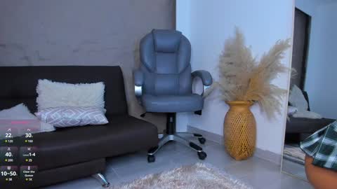 Daniela  online show from 12/15/24, 11:55