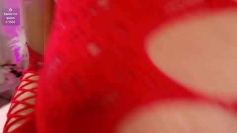 Snapshot of ivy_myaa chatting on 12/23/24, 12:57 Ivy Myaa online show from 12/23/24, 12:57