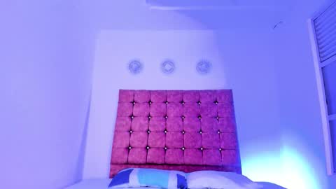 Ivy Rae online show from 12/19/25, 03:41