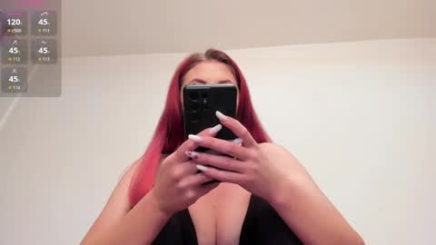 Snapshot of ivy_s chatting on 09/23/25, 10:13 Ivy online show from 09/23/25, 10:13