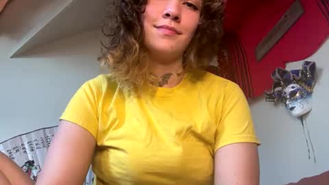 IVY DEVILL online show from 06/02/26, 05:37