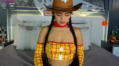 ivyellis online show from 10/30/25, 12:17