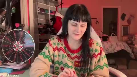 Snapshot of ivyminxxx chatting on 12/25/24, 01:53 Ivy Minxxx online show from 12/25/24, 01:53