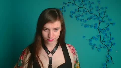 Ivy online show from 04/06/26, 01:23