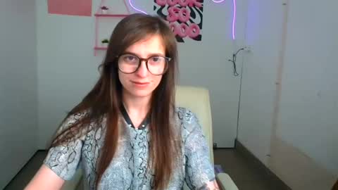 Ivy online show from 06/19/26, 10:46