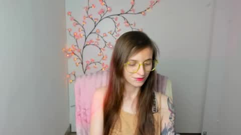 Ivy online show from 07/12/26, 02:08
