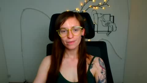 Ivy online show from 07/16/26, 12:33