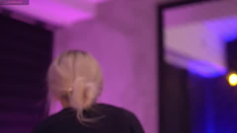 Snapshot of ivyrowa chatting on 10/29/25, 05:47 IvyRowa online show from 10/29/25, 05:47