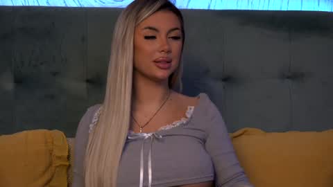  Ivy  online show from 01/29/25, 06:33