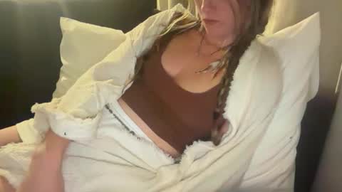 ivysagex online show from 12/02/25, 03:18