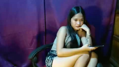 Snapshot of ivysnow07 chatting on 12/17/25, 02:39 MAI online show from 12/17/25, 02:39