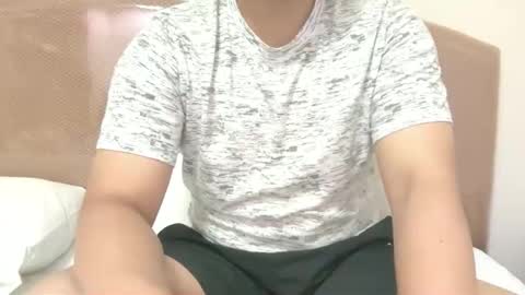 Snapshot of iwantsex_asian chatting on 12/19/25, 07:04 Suya online show from 12/19/25, 07:04