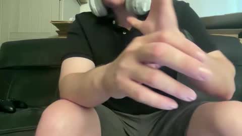 iwantyounow42069 online show from 05/17/26, 04:03