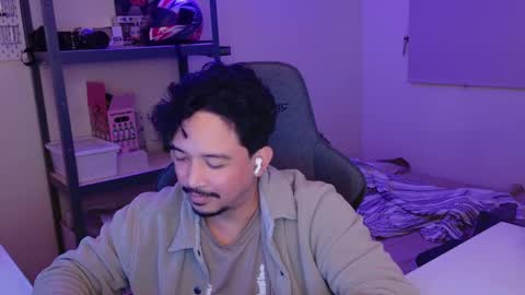 iwasd3nse online show from 02/04/25, 01:34